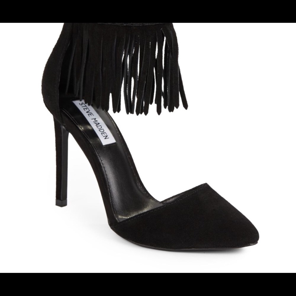 Steve Madden Fringe Cuff Pump